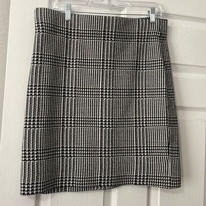 Chaps skirt- Black/White plaid- size LG